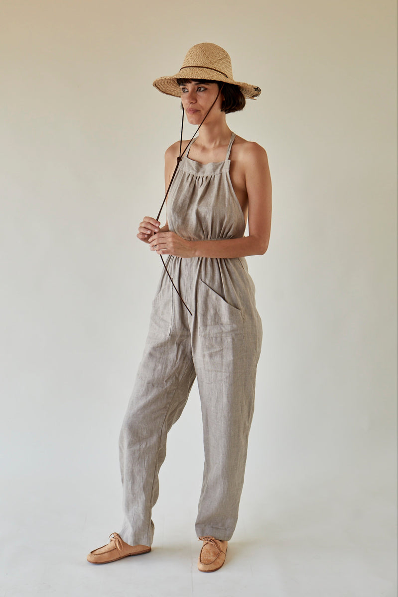 CROSSBACK JUMPSUIT / UNDYED – TAKA STUDIO