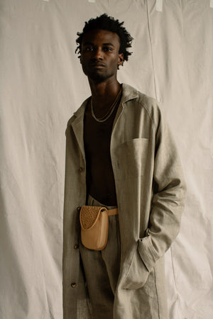 
                  
                    WOVEN BELTBAG / UNDYED
                  
                