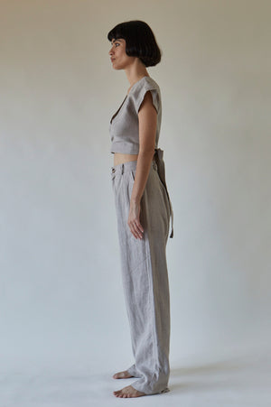 
                  
                    LINEN CHORESUIT / UNDYED
                  
                